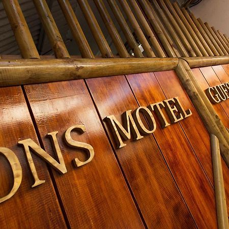 Ons Motel & Guest House Mahébourg Εξωτερικό φωτογραφία
