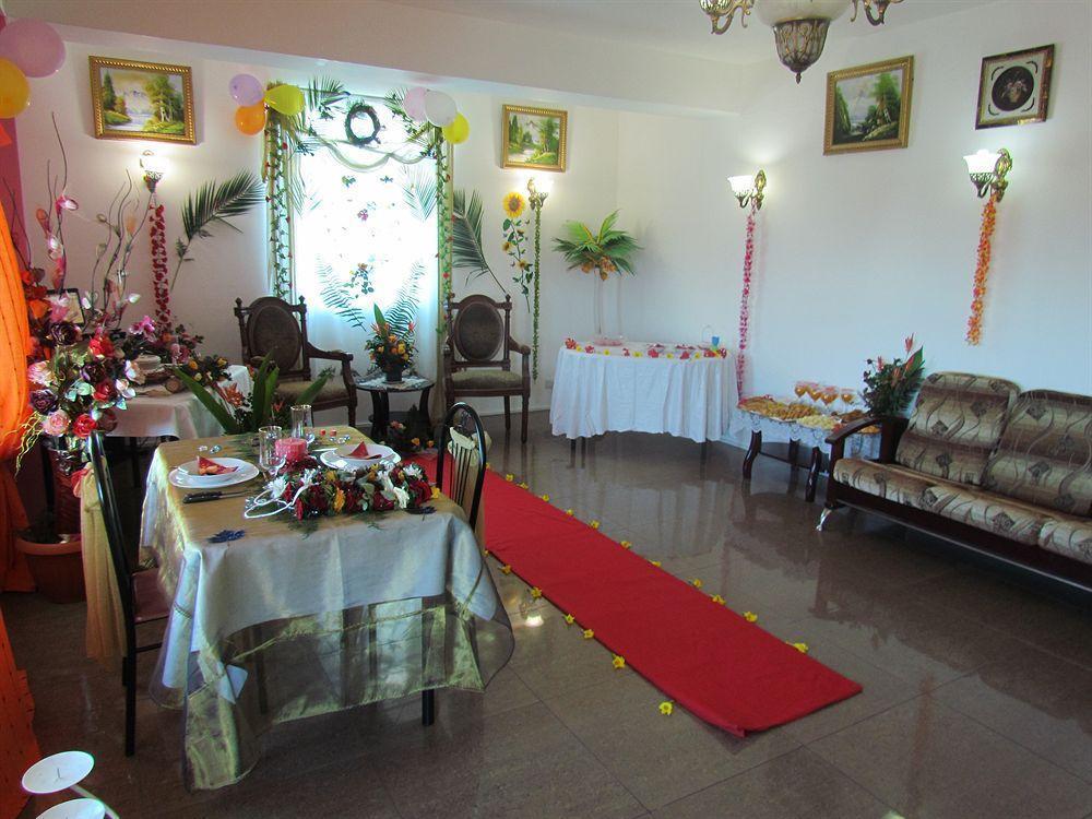 Ons Motel & Guest House Mahébourg Εξωτερικό φωτογραφία