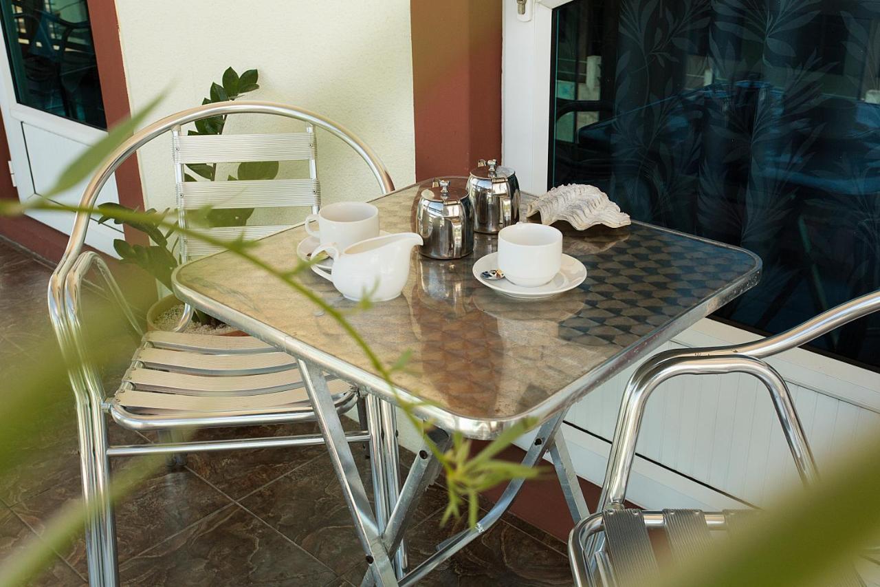 Ons Motel & Guest House Mahébourg Εξωτερικό φωτογραφία
